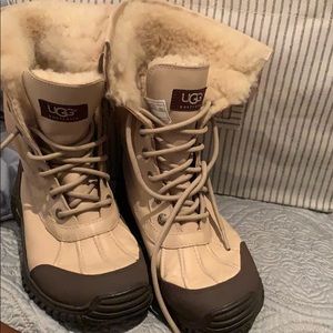 Ugg Adirondack boots